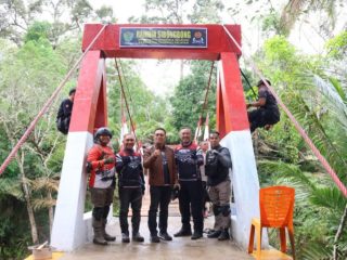Polres Tapsel Meninjau Rambin Sibongbong, Ada 3 Jembatan Lainnya Dalam Proses Pengerjaan