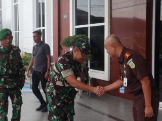 Dandim 0104/Aceh Timur Silaturahmi Bersama Kajari Langsa, Perkuat Sinergi dan Kolaborasi Antarinstansi