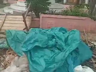 Sampah Di Tugu Alun-alun Gunung Tua DiBiarkan Berserakan,"Bupati Paluta serta Dinas Perindag Tutup Mata