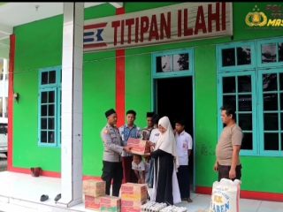 Sedekah Hari Jumat, Untuk Sesama Panti Asuhan Yatim Piatu  Titipan Ilahi