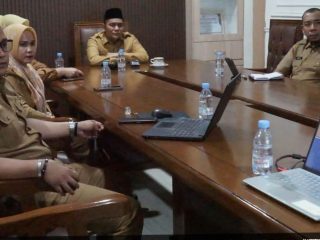 Sekda Padang Lawas Ikuti Zoom Meeting Sosialisasi Infrastruktur Yankes Primer Dan Labkesma